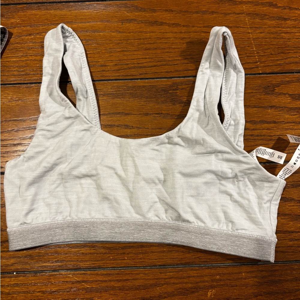 NIB Allbirds Women's Merino Wool Trino Bralette in Peppercorn - Picture 3 of 9